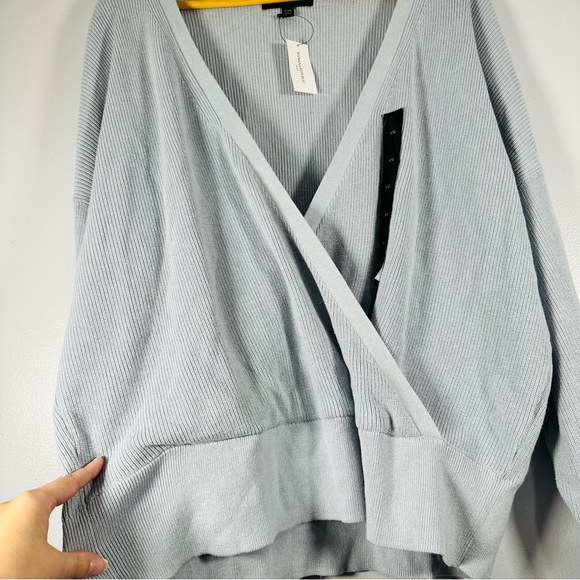 NWT Banana Republic Forever Wrap Sweater Comfy Light Blue Knit Women's - Picture 8 of 8